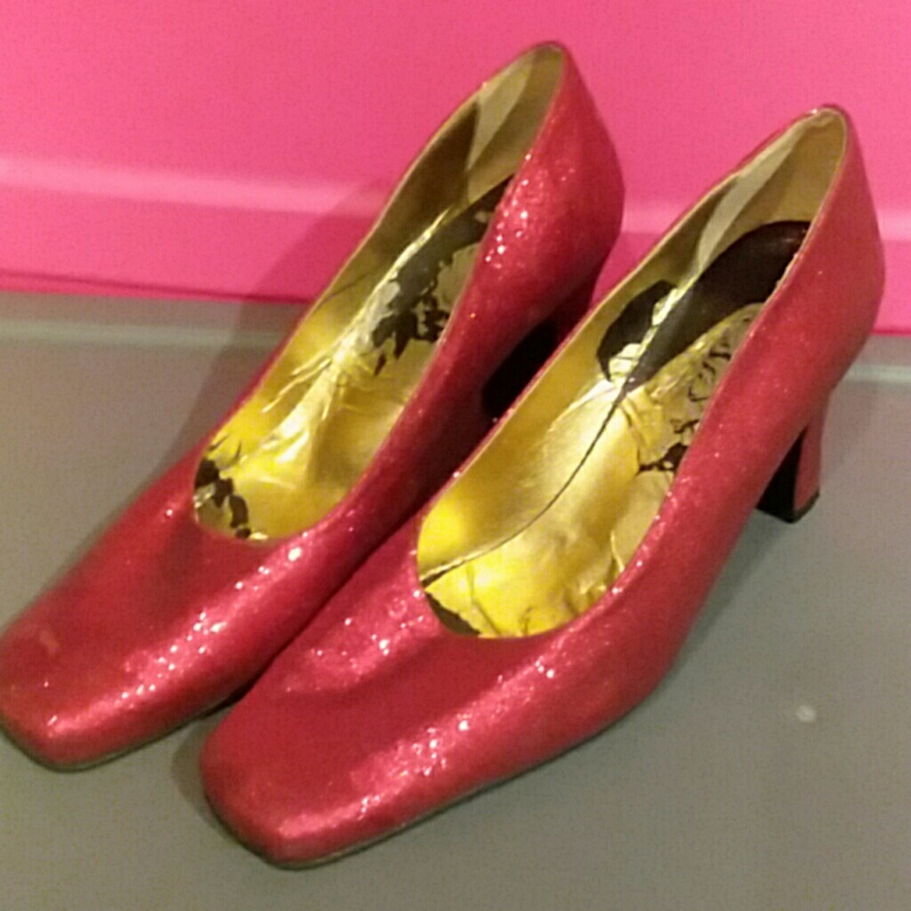 Dorothys Ruby Slippers
